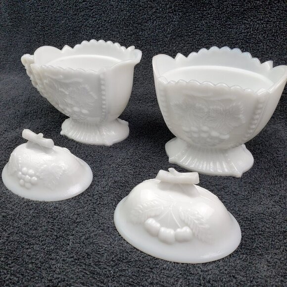 Westmoreland Milk Glass Creamer and Sugar Set Lidded Vintage “Cherry & Grape” - Picture 10 of 13